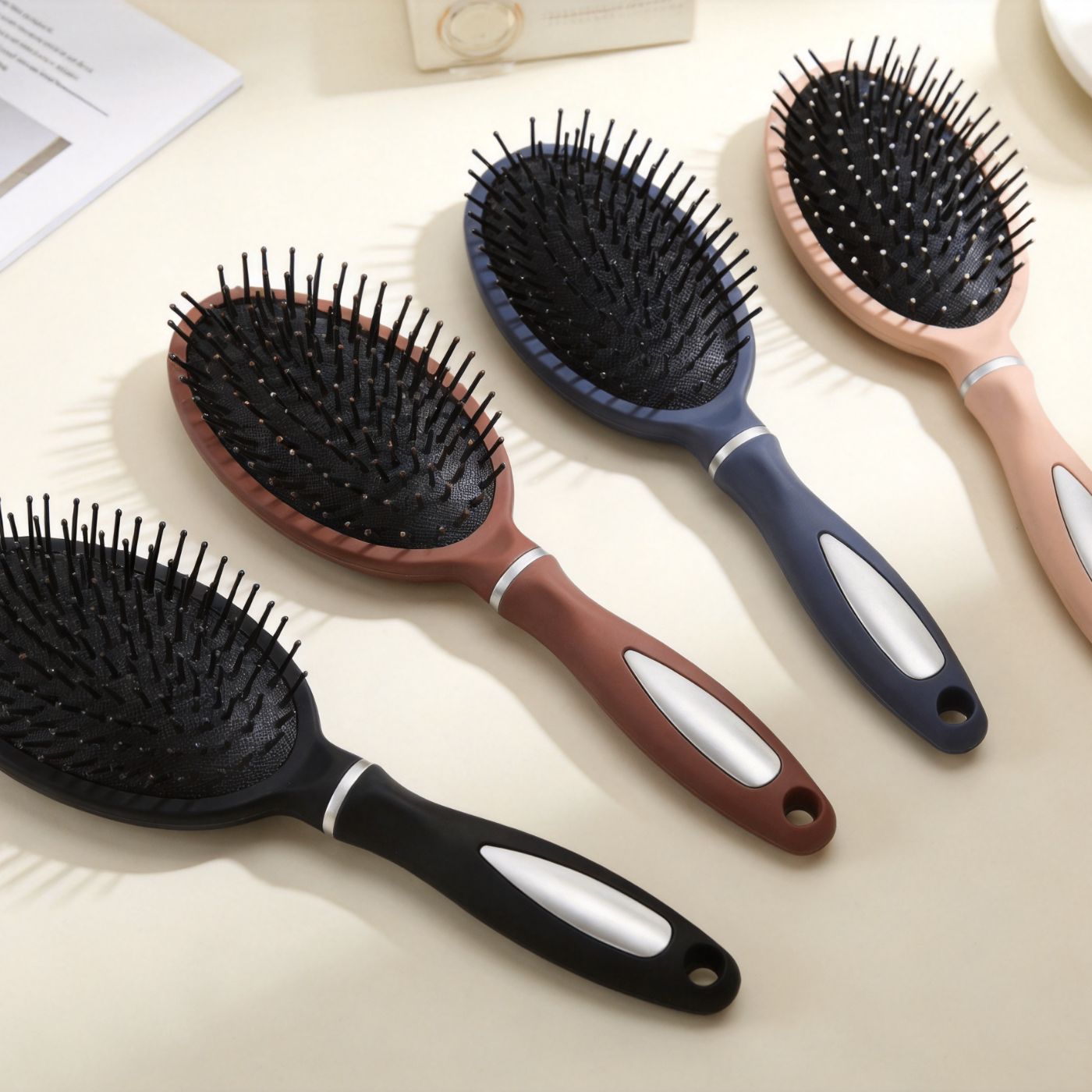 Spazzola per Capelli Pneumatica: Delicatezza e Districabilità