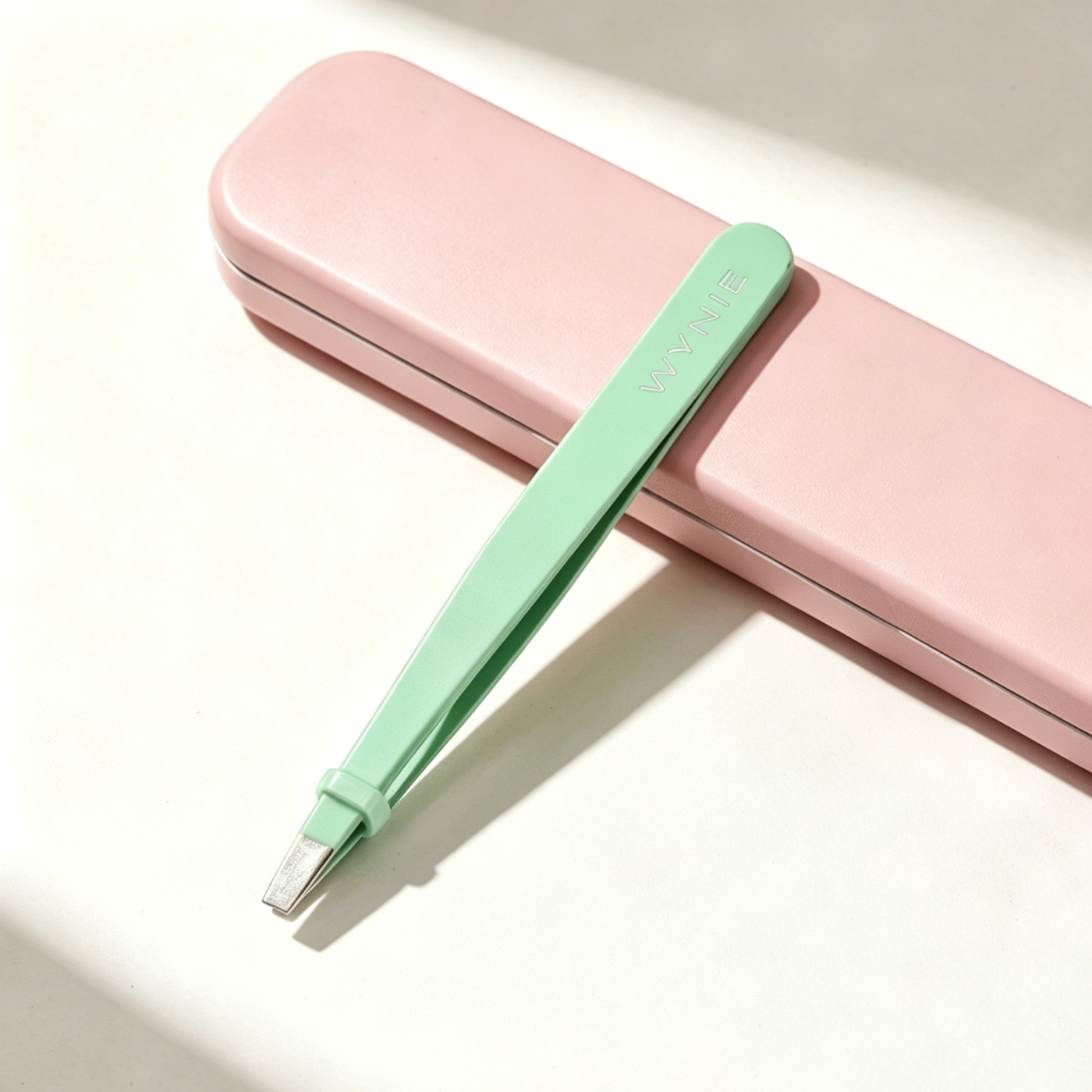 Pinzetta per Sopracciglia Professionale - Punta Obliqua, Colori Pastello