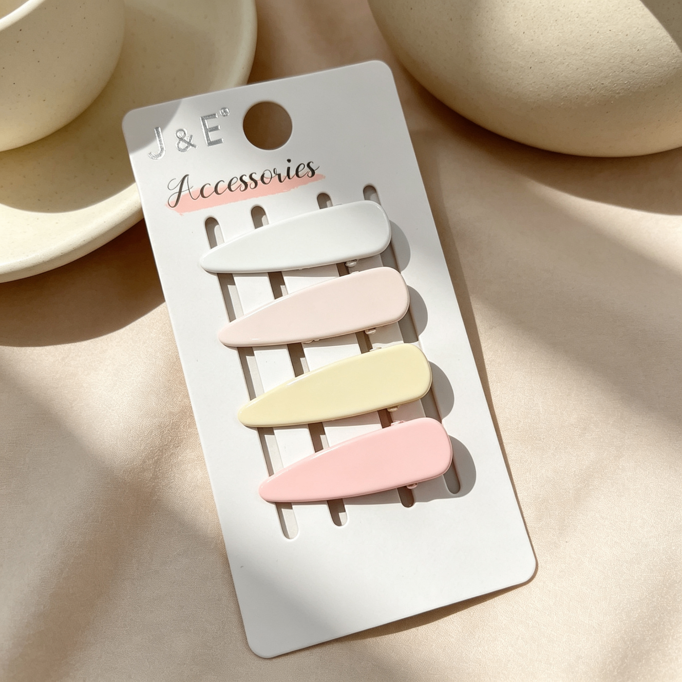 HAIR CLIPS
